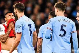 九州体育-阿森纳凭借精彩表现：继续保持竞争力(阿森纳的比赛还用看,醒来当然是选择原谅他!)