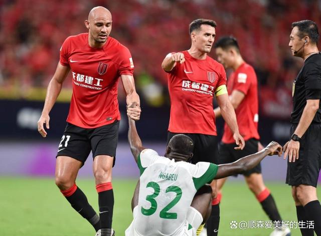 包含福建队惜败河南,角逐中饮恨输球落后前八的词条